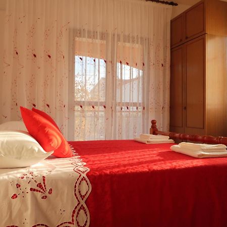 Apartments Ivanka โตรกีร์ ภายนอก รูปภาพ